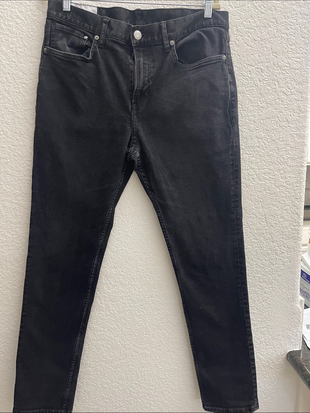 H&M Men's Skinny Jeans in Black
